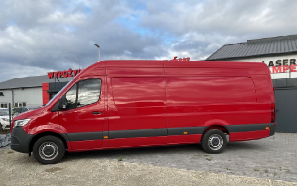 Mercedes-Benz SPRINTER